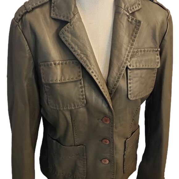 Kenneth Cole Reaction Jackets & Blazers - SOLD! Womens Vintage Kenneth Cole Reaction Army Green leather jacket size Medium